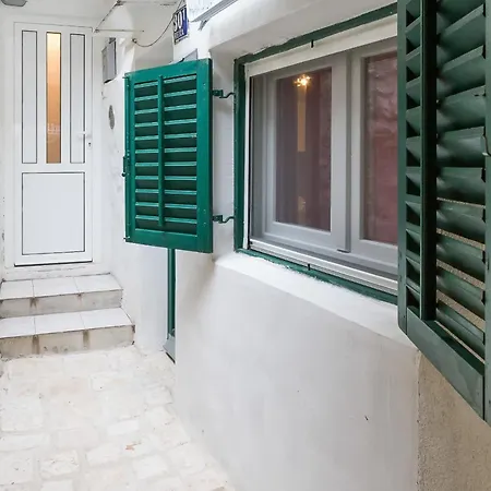 Modern And Practical In The Heart Of 스플리트