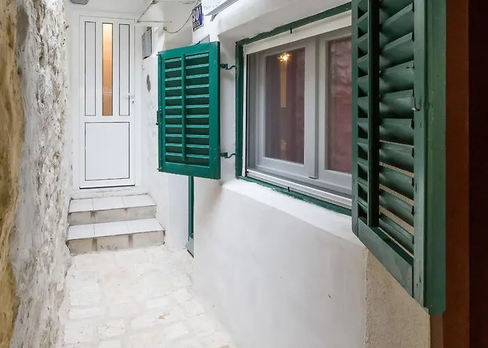 Modern And Practical In The Heart Of 스플리트