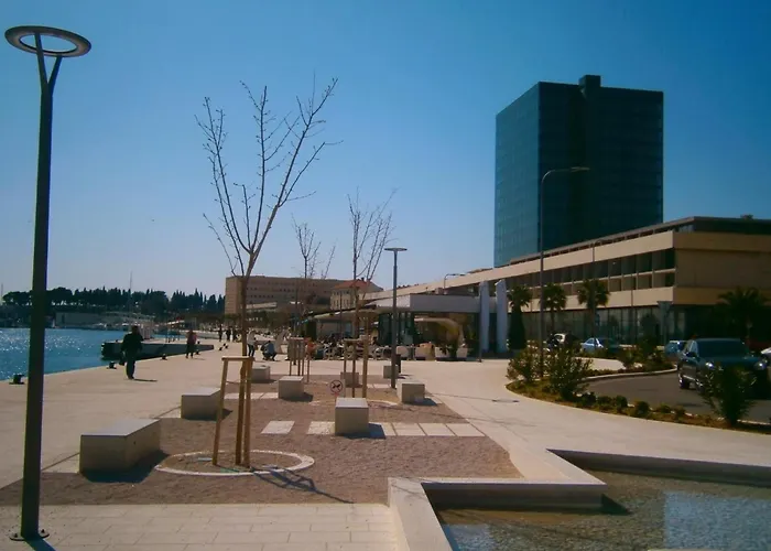 Modern And Practical In The Heart Of Apartament *